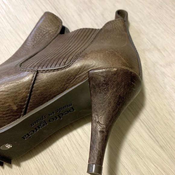 Pedro Garcia Yoad Ankle Booties Distressed Leather - Picture 7 of 15